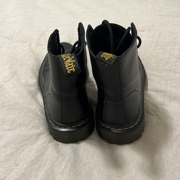 Dr. Marten 1460 Smooth Leather Lace Up Boots - Picture 4 of 4